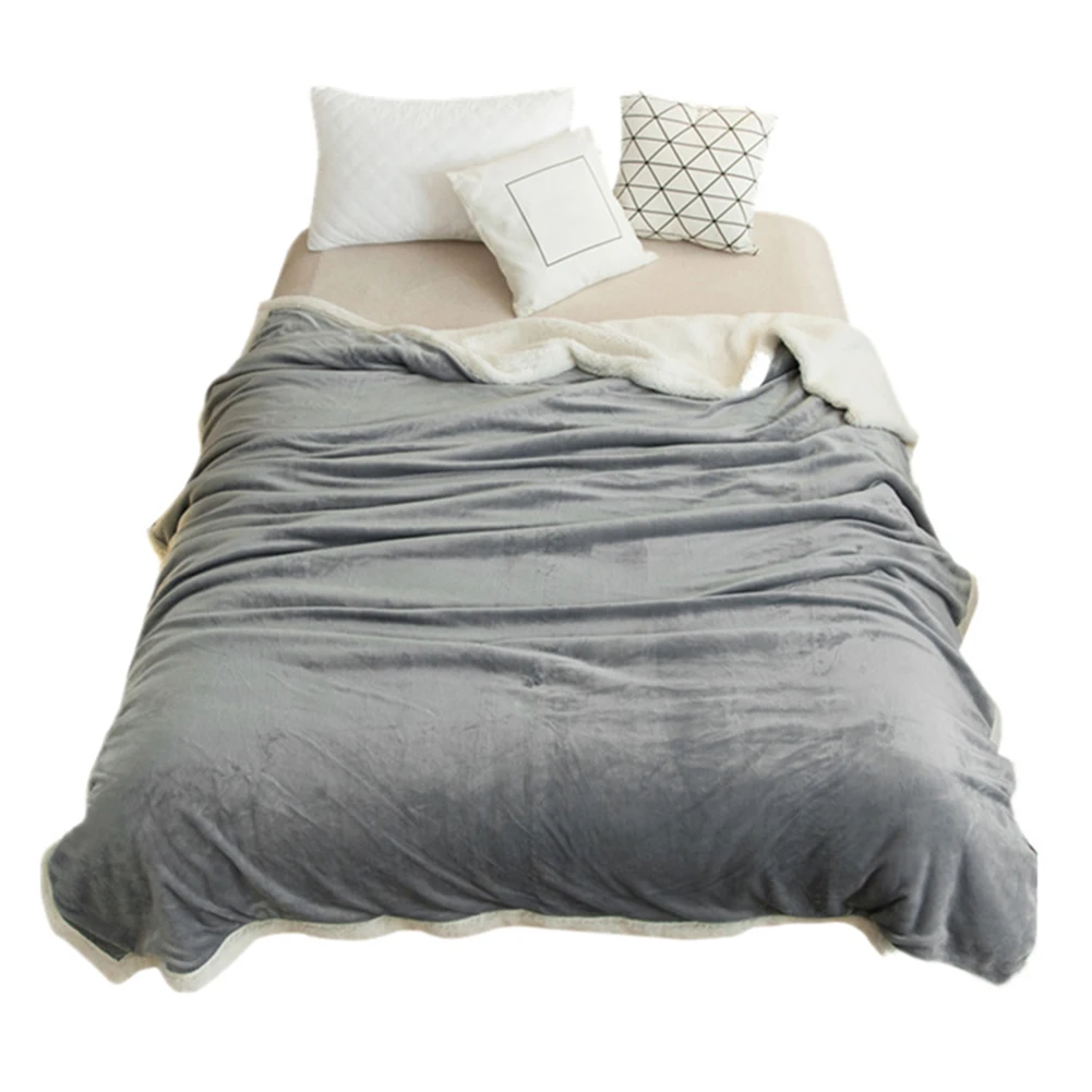 Покрывало для кровати на зиму и осень мягкие теплые однотонные одеяла покрывало