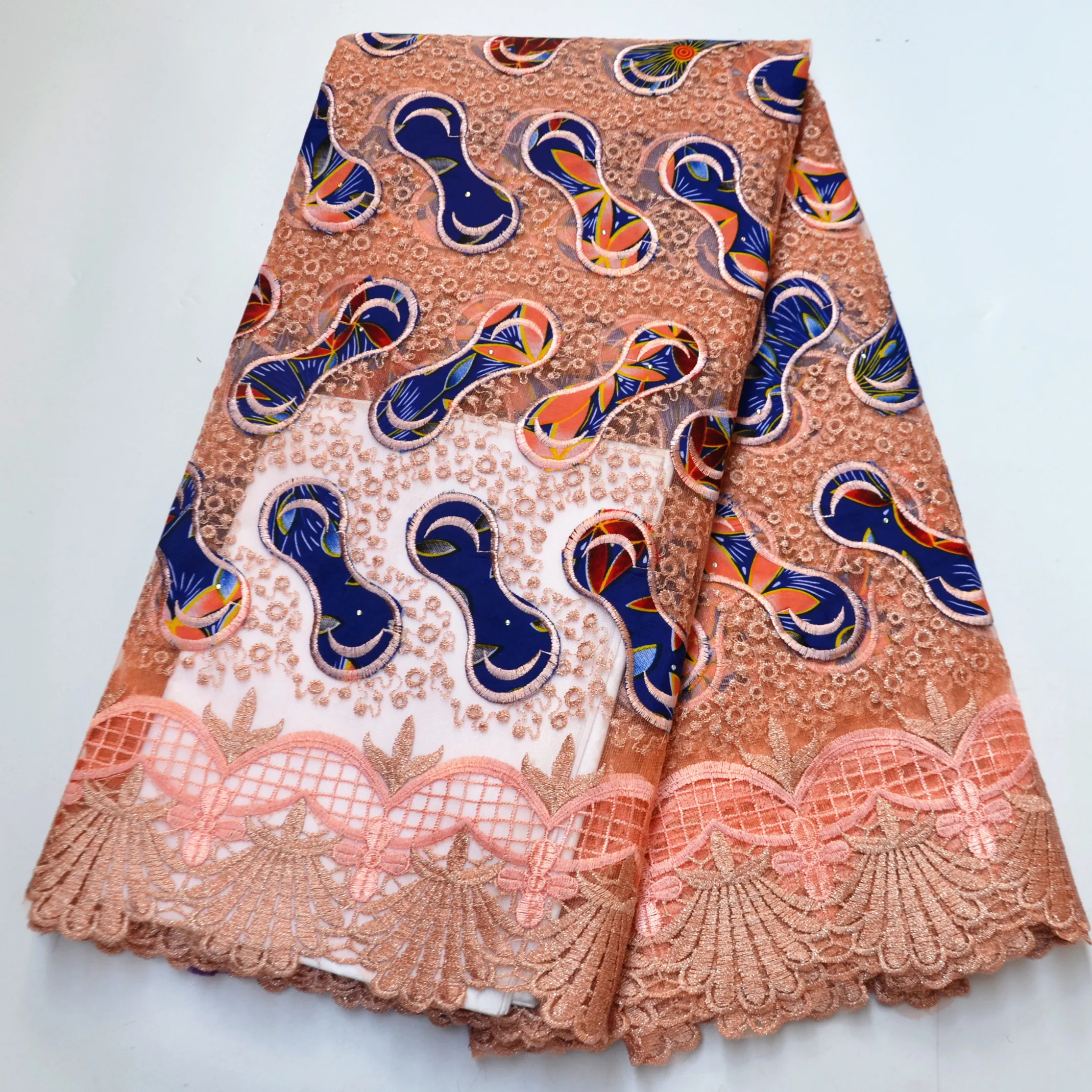 

Нигерийская фатиновая кружевная ткань, хит продаж, восковая вышитая новейшая африканская сетчатая кружевная ткань с камнями для свадебног...