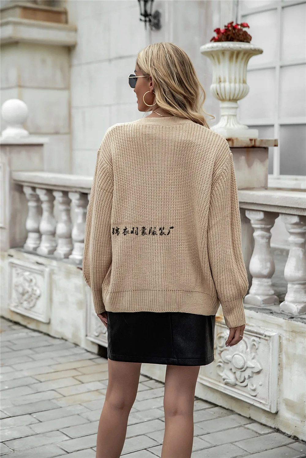 

Sweater coat warming Autumn and winter 2020 new sweater cardigan pure color knitted button coat women female