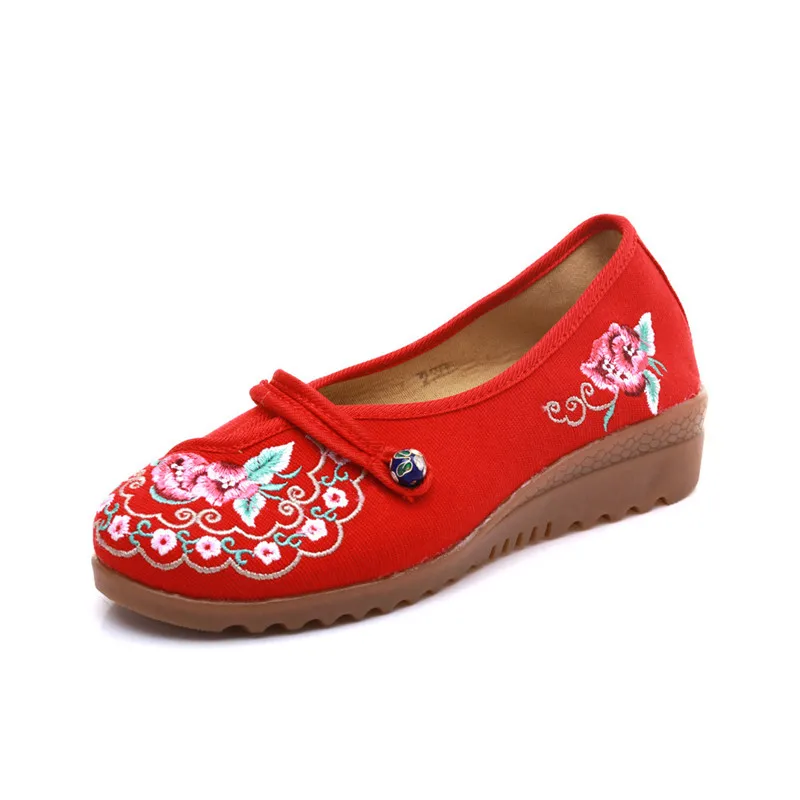 Женская парусиновая обувь без застежки с цветочной вышивкой на платформе