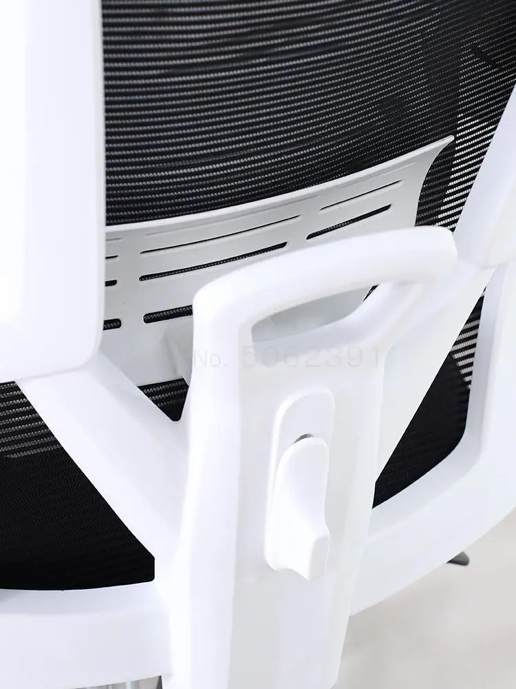 Компьютерное кресло офисное с откидывающейся спинкой игровое для киберспорта