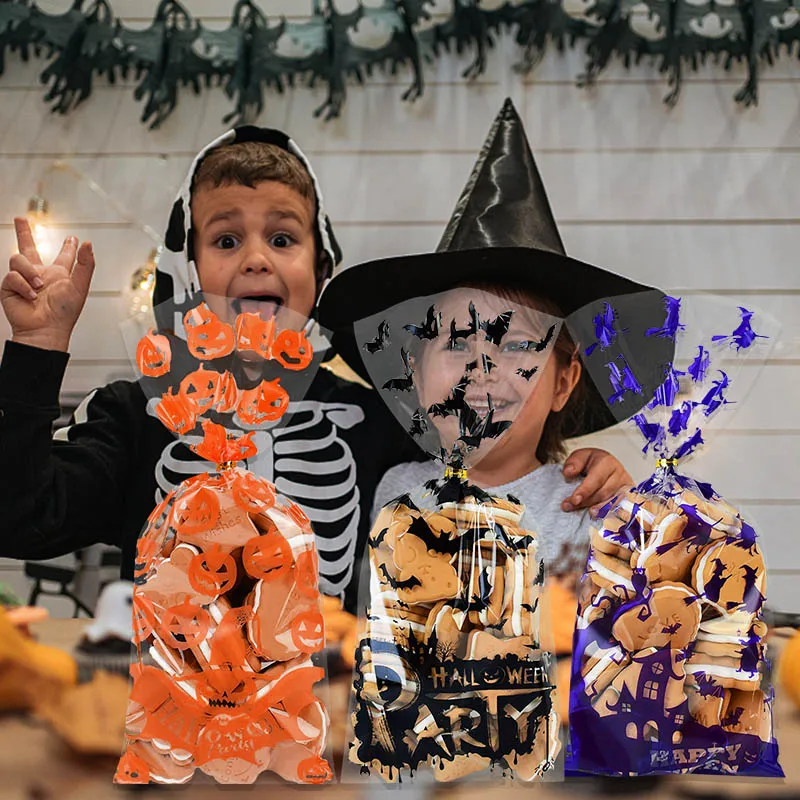 

50pcs Pumpkin Bat Spider Skull Printted Transparent Clear Gift Bag for Halloween Gift Baking Candy Cookie Biscuit Packaging Bags