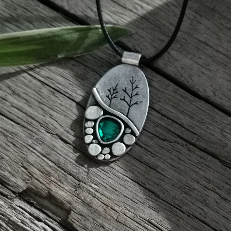 

1pcs forest cute Mini Landscape Pendant Necklace Mixed Resin Metals Nature Camping Hiking Jewelry