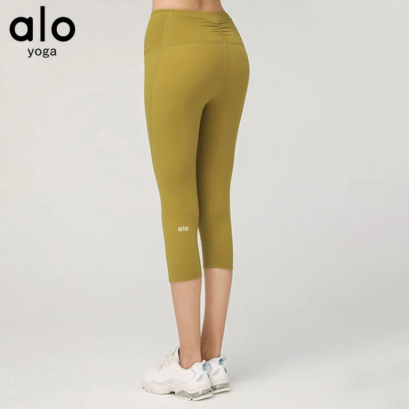Alo Yoga Yoga Pants Capri Pants 