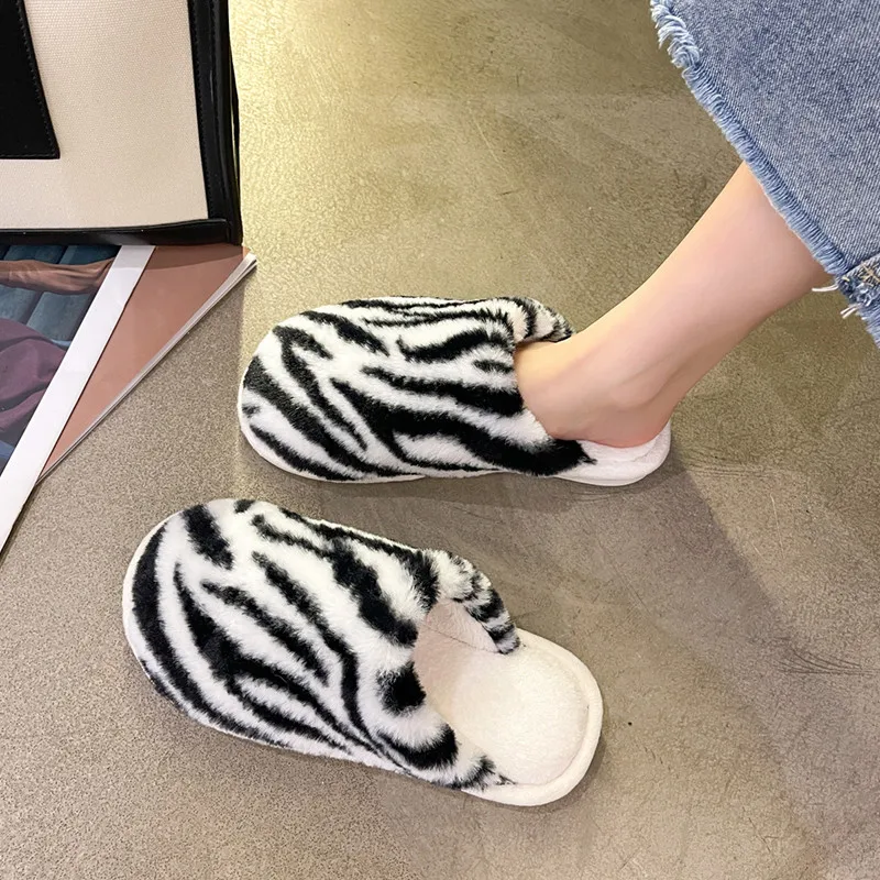 

Шлепанцы женские с закрытым носком, мягкие низкие тапки, сланцы, мех, удобная зимняя обувь, плоская подошва, дизайнерские, 2021