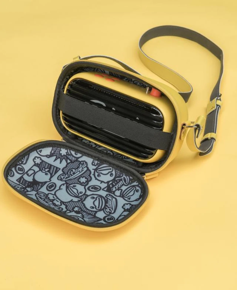 

free shipping Poison-M B.DUCK yellow Bluetooth speaker Restore FM Radio portable Wireless Music Player Subwoofer gift for girl