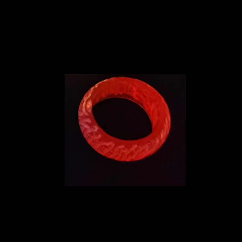 Оригинальное крутое светящееся кольцо универсальное модное с трещинами для