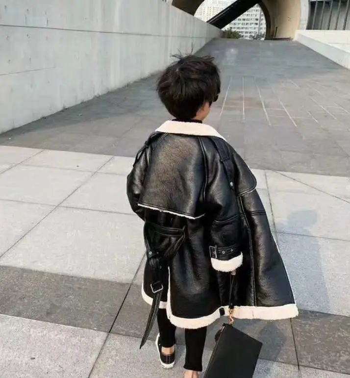 Лидер продаж детские Куртки из искусственной кожи длинные кожаные куртки для