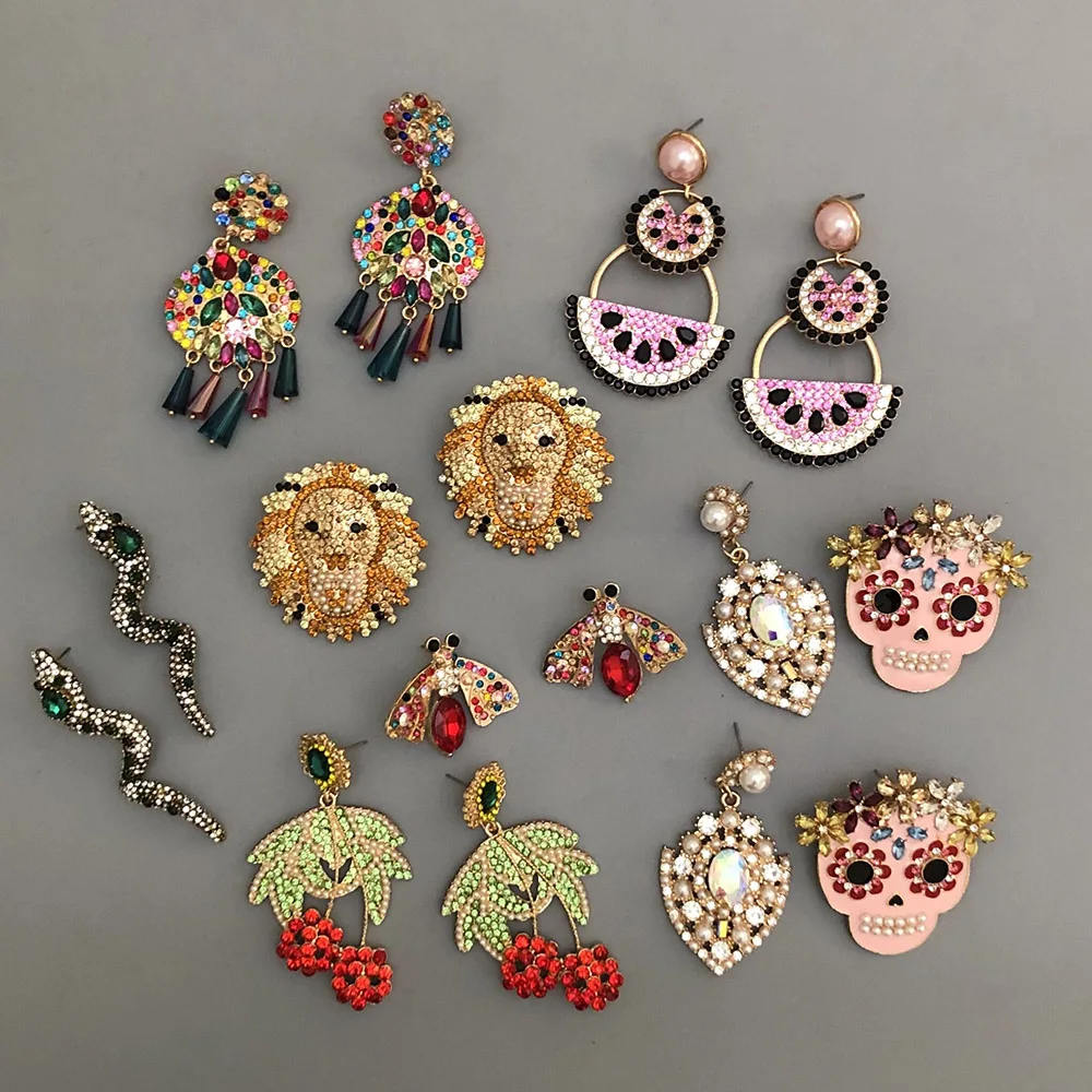 

FASHIONSNOOPS New Statement Rhinestone Earring Trendy Jewelry Elegant Long Shiny Crystal Earrings for Women Gift