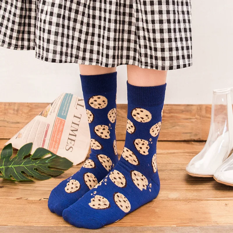 

Women Cute Fruit Pattern Hosiery Socks Fashion Art Painting Knitted Girls Combed Cotton Sport Ankle Sock Calcetines Largos
