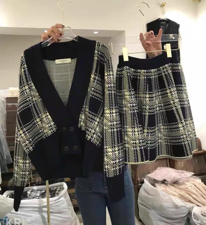 

Korean 2021 Autumn and Winter Dongdaemun New Women's Fashion V-neck Plaid Cardigan Mid-Length Dress Set