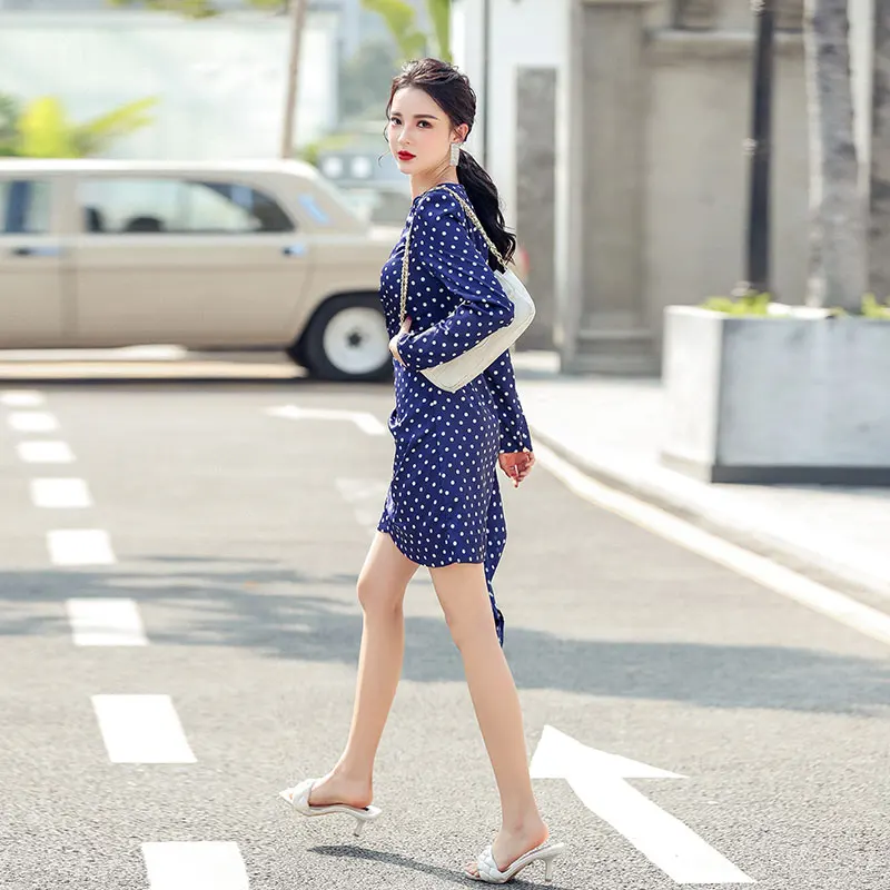 

Wave Point O-Neck Vintage Dress 2021 Spring New Show Women Long Sleeve Design Irregular Ribbon French Elegant Feminine Clothing