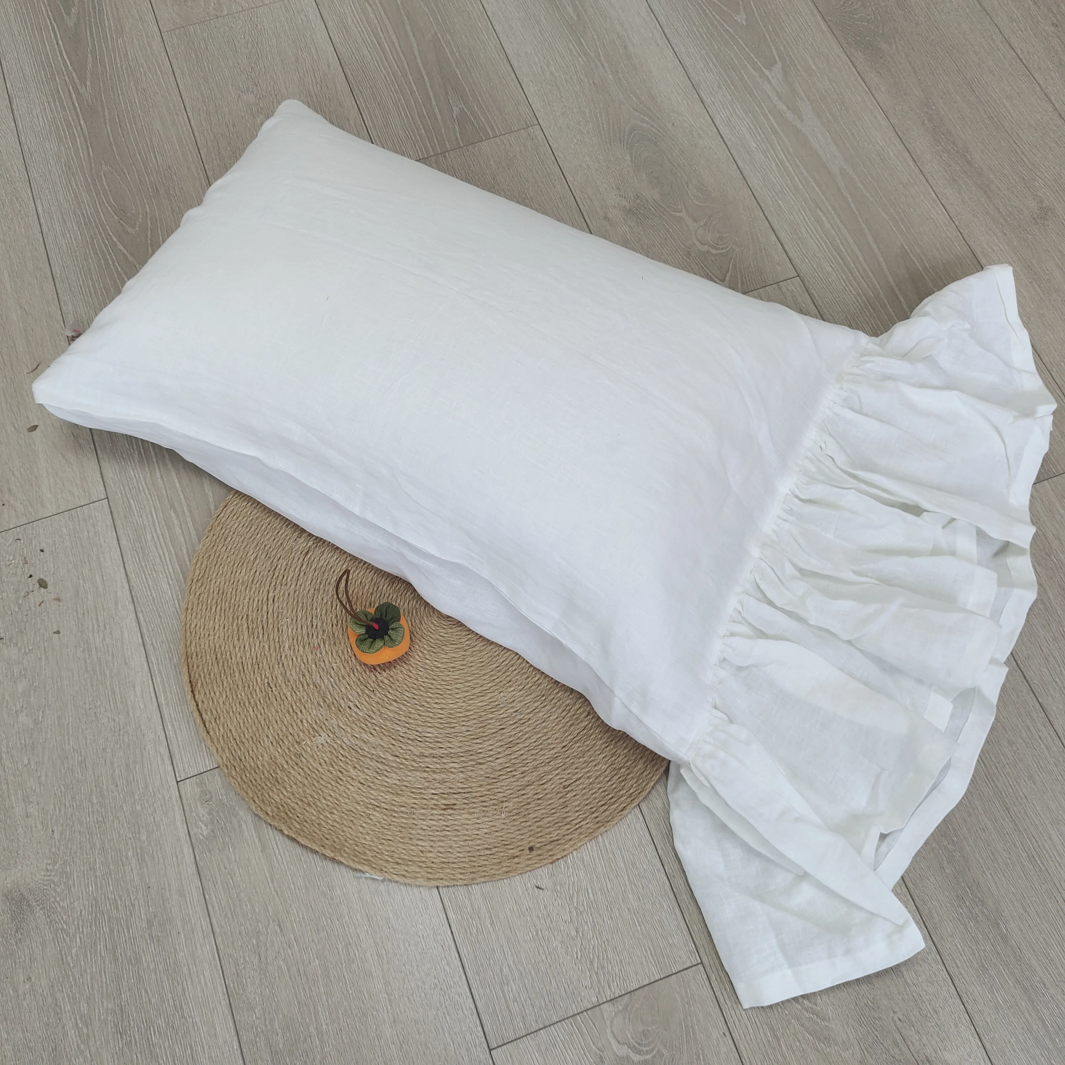 

Free Shipping 100% Hemp Pillow Case With Ruffle One Pair Price