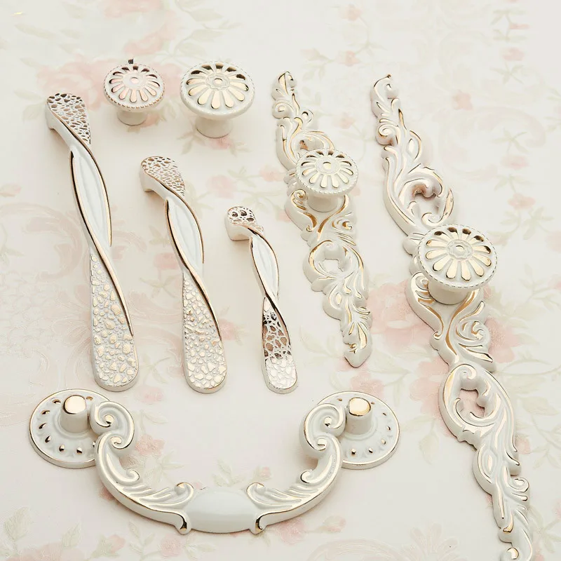 Дверные ручки с сельской инкрустацией золотая Слоновая белая искусственная