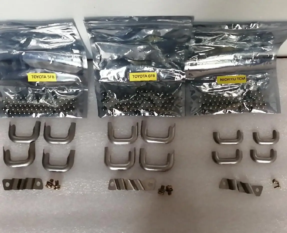 Рулевая тяга из пенополистирола звено звеньев цепи старшая комплект винтовых