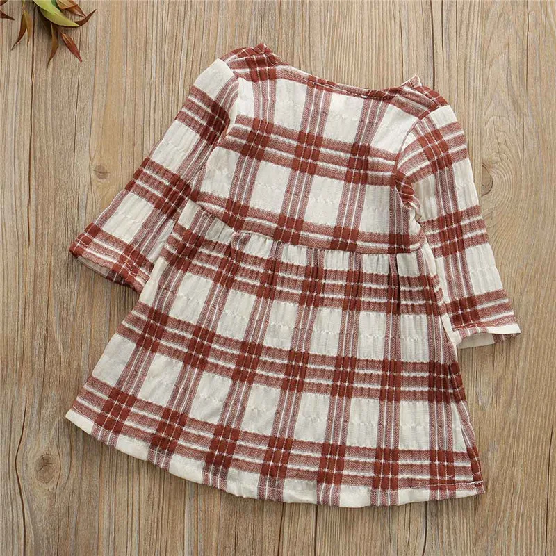 Детское клетчатое платье с длинным рукавом популярное весенне осеннее в стиле
