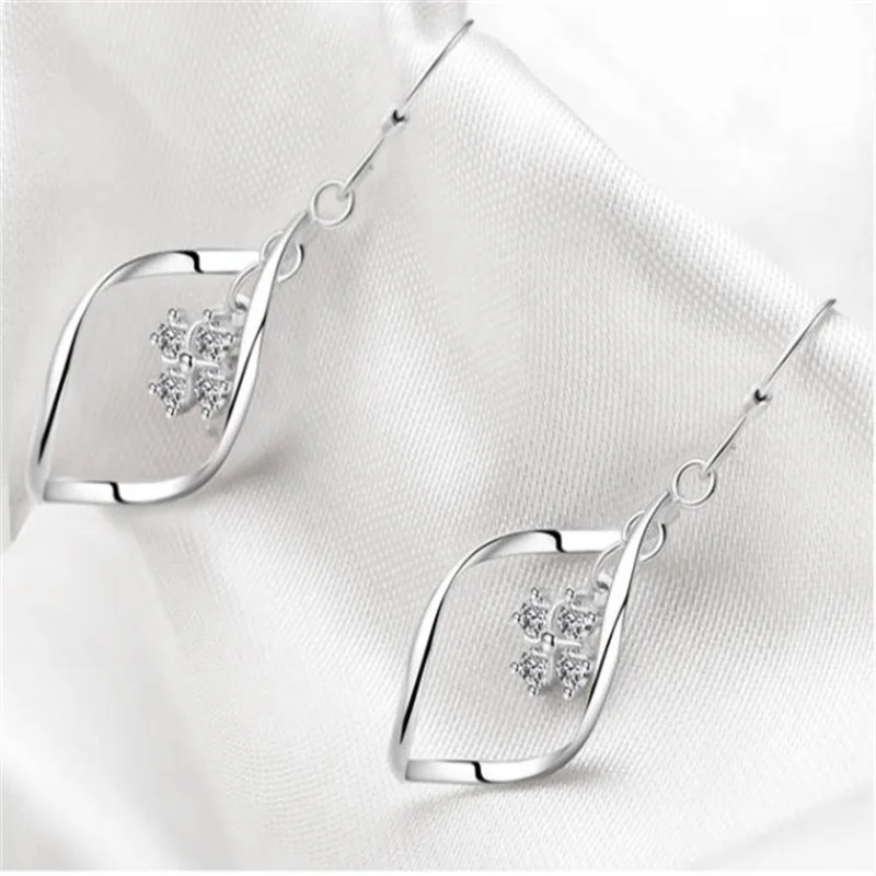 

Серьги-подвески женские ажурные с фианитом