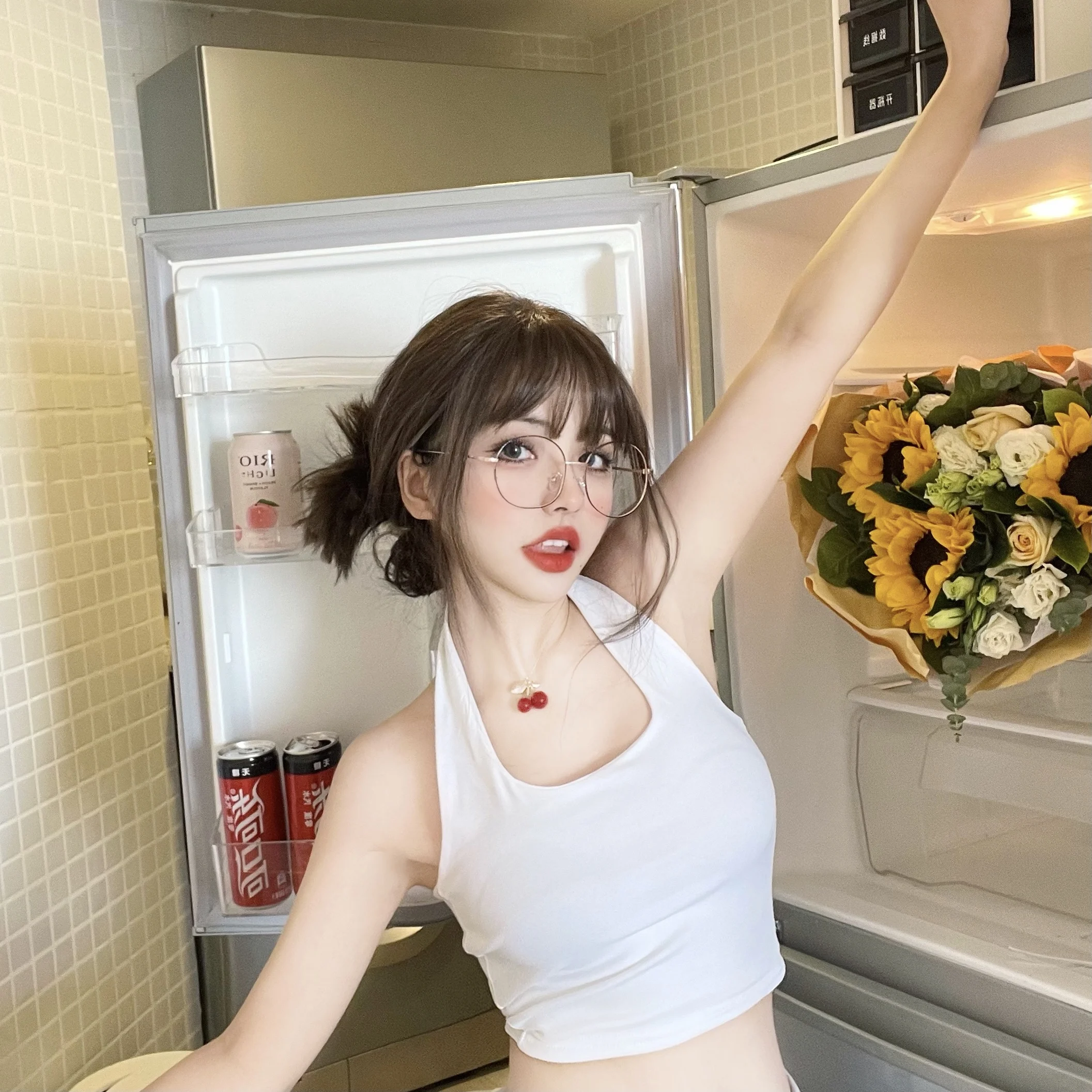 

Fashion Brand Spaghetti Strap Halter Off Shoulder Tees Sexy Women's Clothing Summer Style Club Female Slim Crop Top New