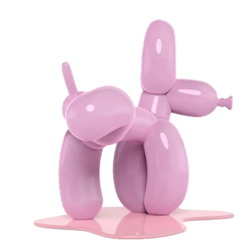 

In stock Pee Dog Sculpture Balloon Art Statue Mini Collectible Figure Home Decoration Resin Figurine Desk Accessories Room Decor