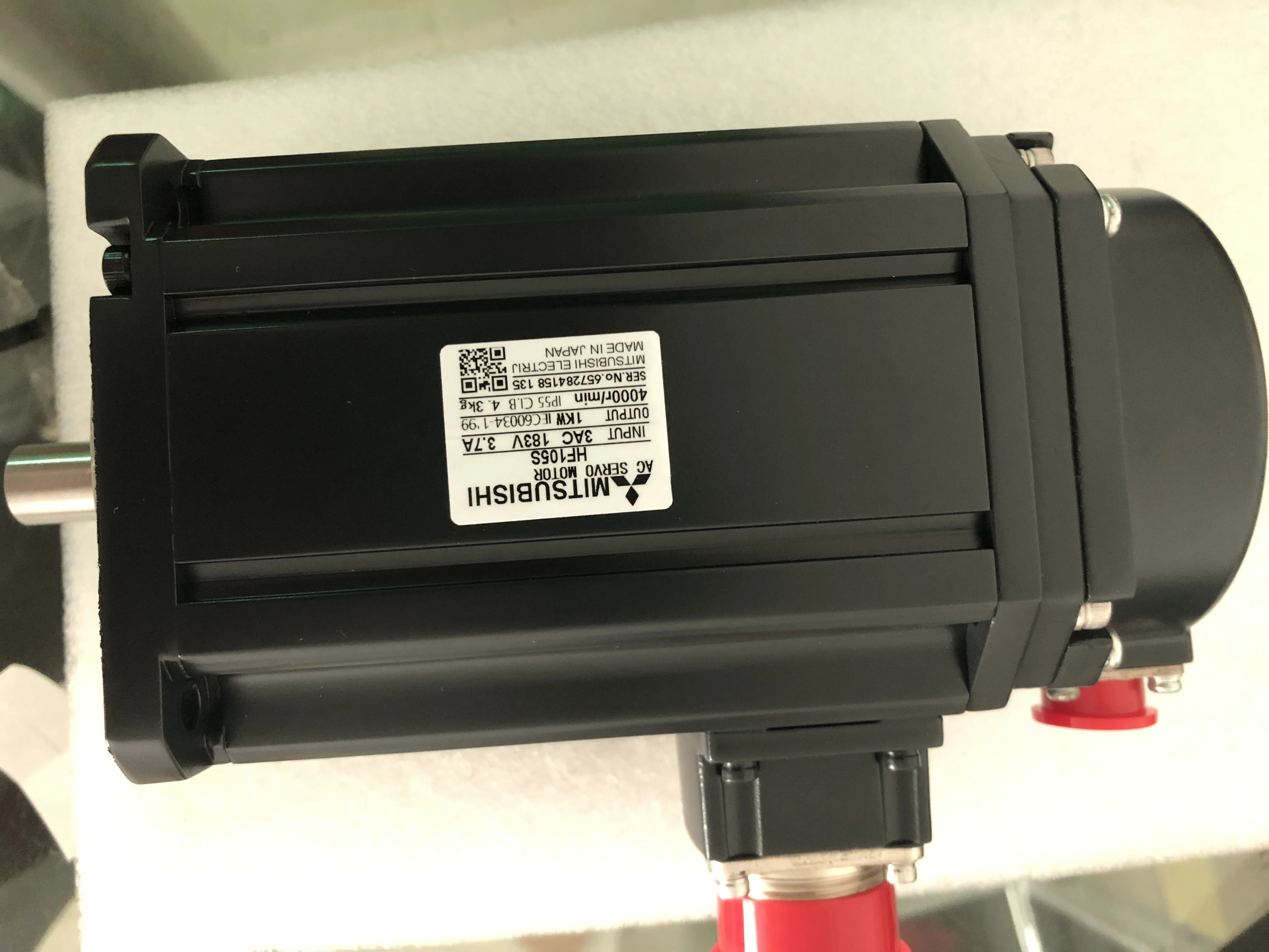 

HF75S/HF75BS-A48/HF75T/HF75BT usado uno, servomotor, buen funcionamiento