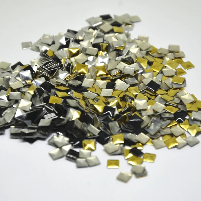 Гвоздики горячей фиксации алюминиевые квадратные пирамиды железные стразы