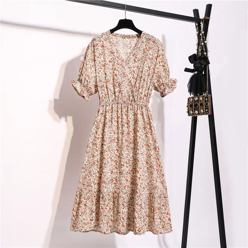 

2021 New Fashion Women's Print Dress Female Casual V-neck Short-Sleeved Dresses