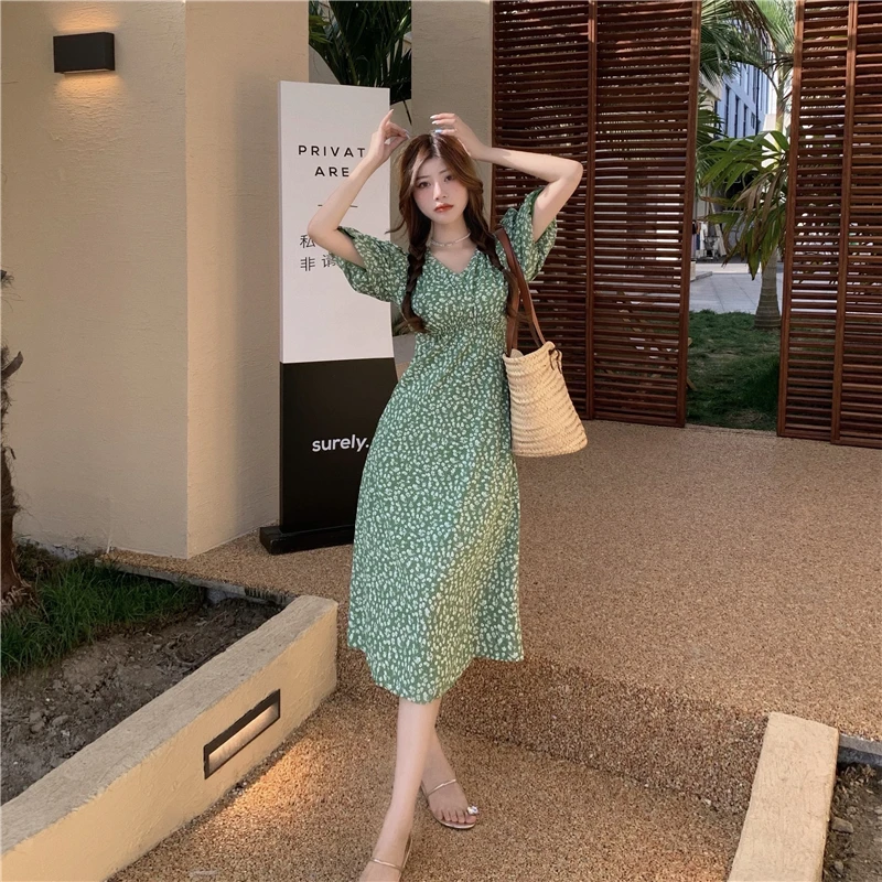 

Firm offers to film in the French style restoring ancient ways collect waist broken flower show thin hubble-bubble sleeve v-neck