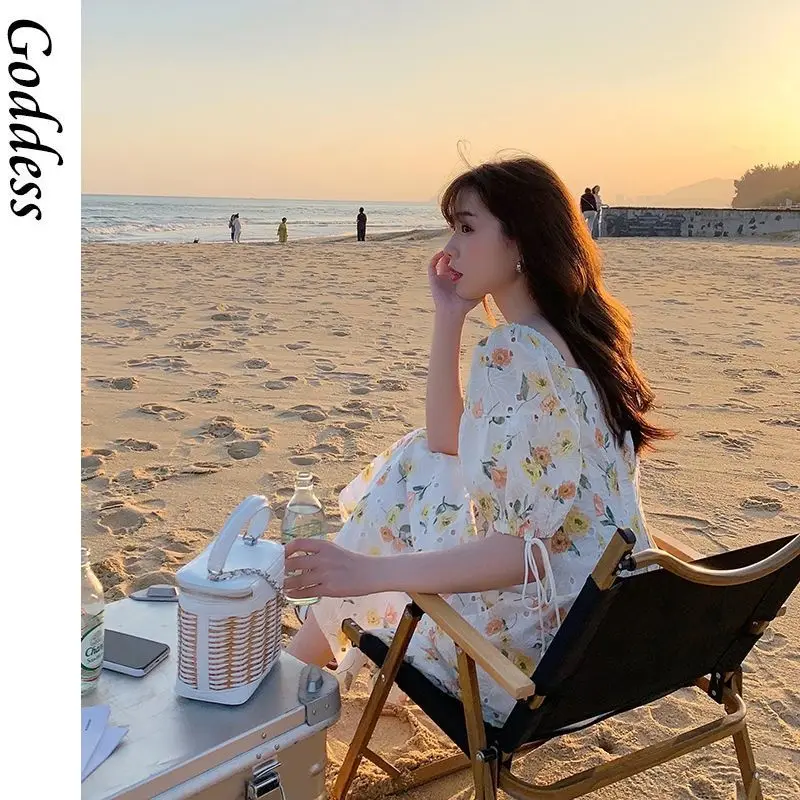 

2021 Floral Printed Dress Women Short Sleeve Korean Style Bow Casual Beach Dress Summer V-neck Elegant Sweet Dress for Females