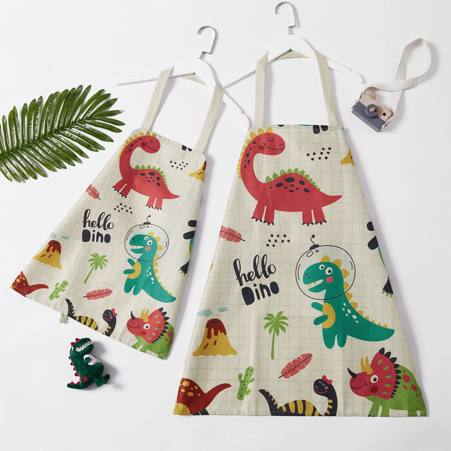 

Семейная одежда PatPat, Симпатичные льняные фартуки с принтом динозавра для мамы и меня, одинаковые фартуки
