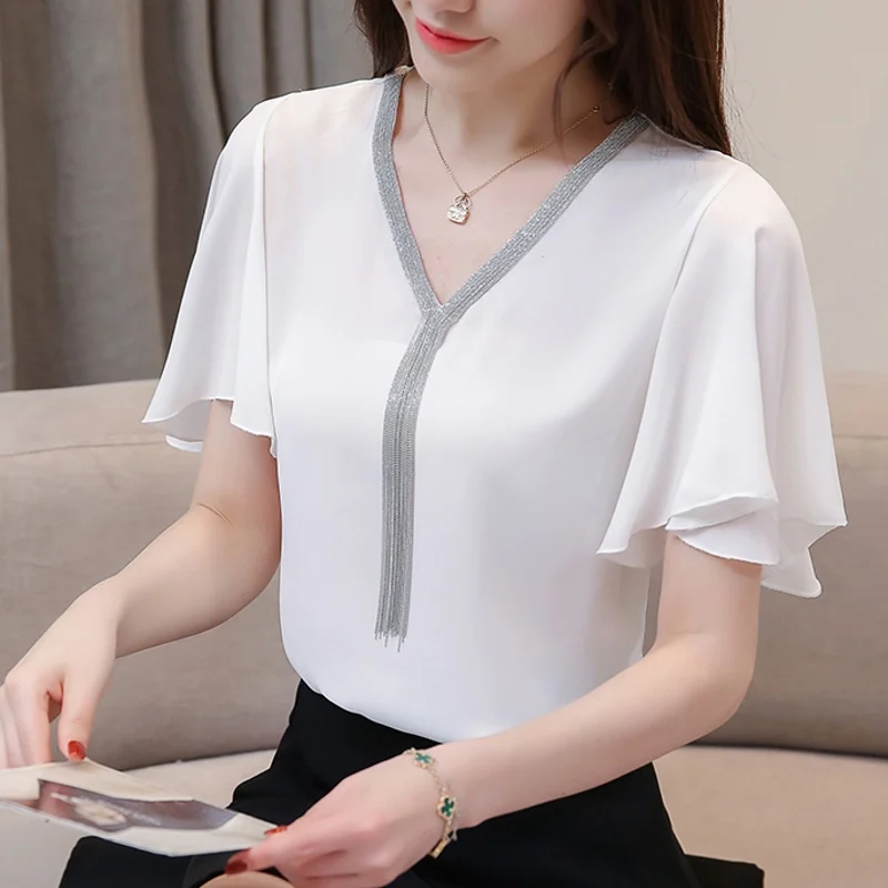 

Женская шифоновая блузка с v-образным вырезом и кисточками, однотонная Повседневная футболка с коротким рукавом, большие размеры, элегантна...