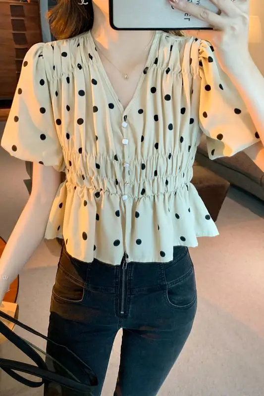 

Blouses Femme 2021 Summer Puff Sleeve V-neck Blouse Female Short Sleeve Dot Pattern White Chiffon Shirt Short Crop Top Women