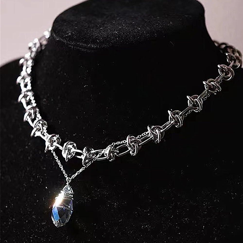 

South Korea summer crystal Fashion Pendant Necklace Female Ins Hip-Hop Personality Design Feeling Senior Collarbone Chain