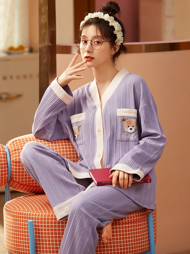 New Cotton Pyjamas Women V-neck Sleepwear Set Cute Bear Printed With Pocket For Ladies Pijamas Black Comfortable Nightwear Home