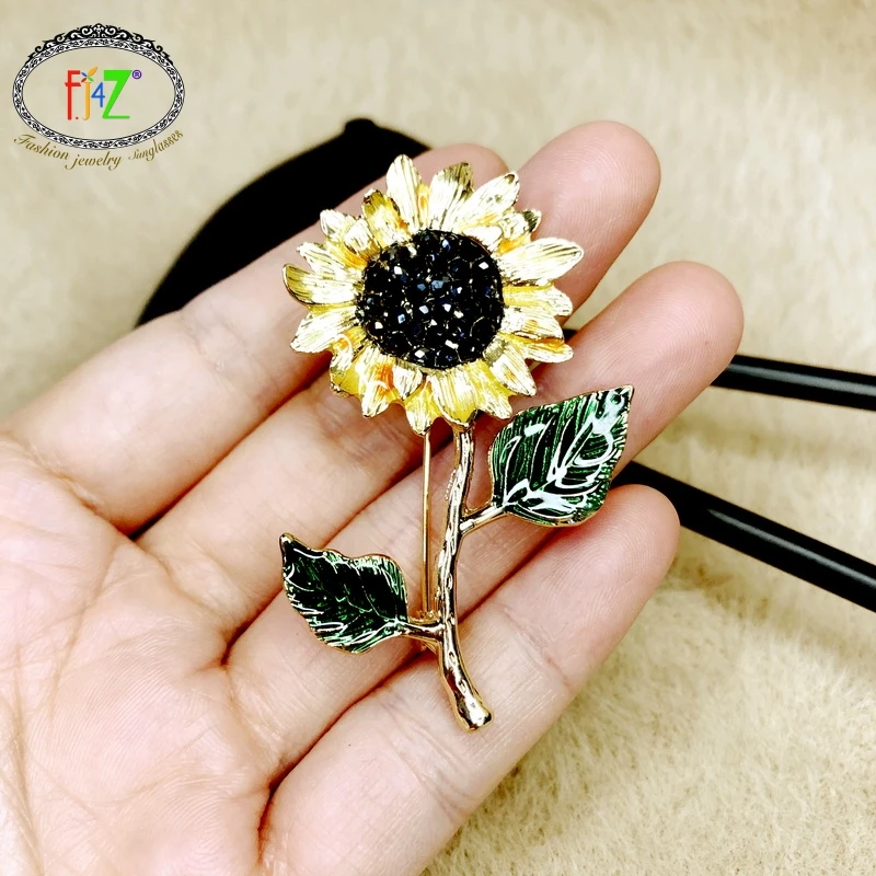 

F.J4Z 2021 Trend Plant Brooches Pins for Women Top Qualtity Enamel Sunflower Accessories Lady Gifts Dropship