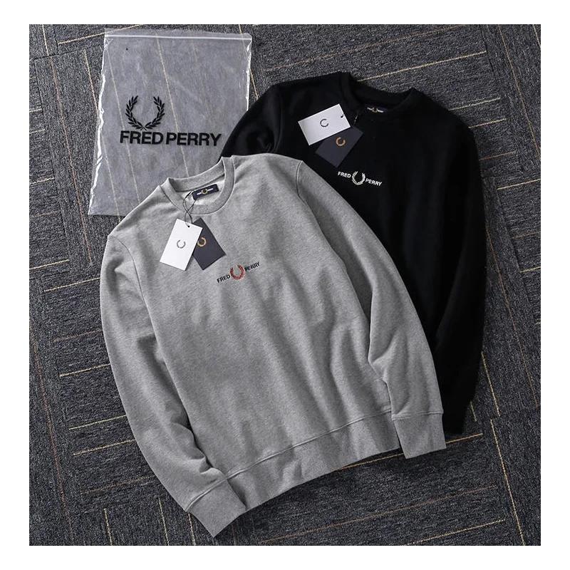 

Hoodies & Sweatshirts