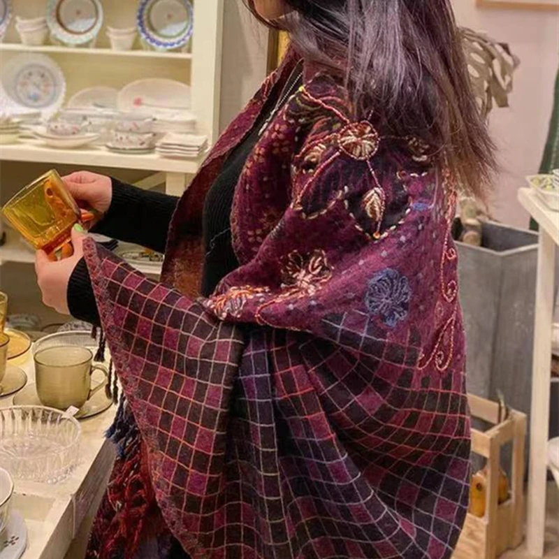 

High-end hand-embroidered wool scarf rainbow-colored embroidered shawl Travel artifact soft warm fashion pure wool scarf shawl S