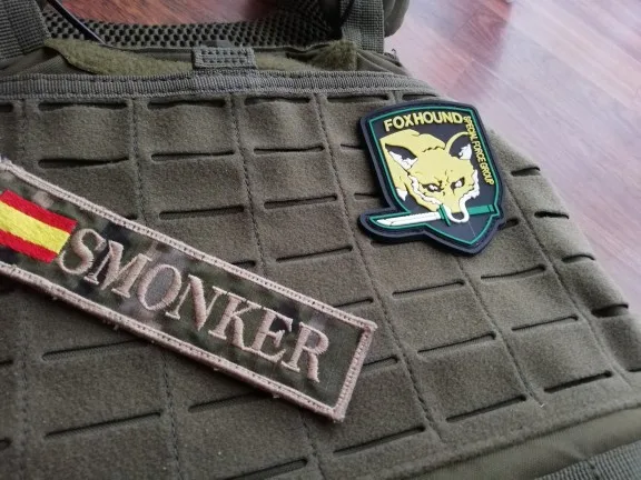 Металлическая Экипировка, одноцветная эмблема Foxhound, нашивка Fox Hound, форма, нашивка, значок Militaria Fox Hound, специальная группа, нашивки