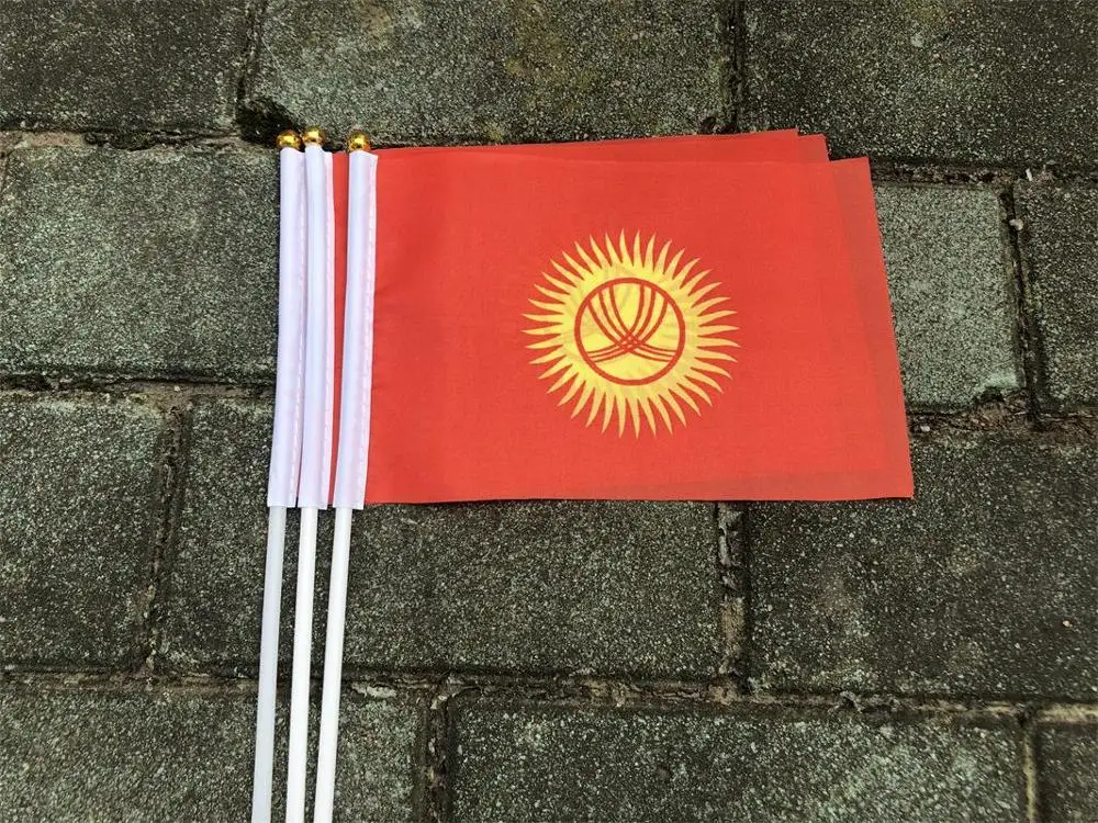 Киргизийские флаги 14*21 см 20 флагов машущих национальный флаг для приветствия