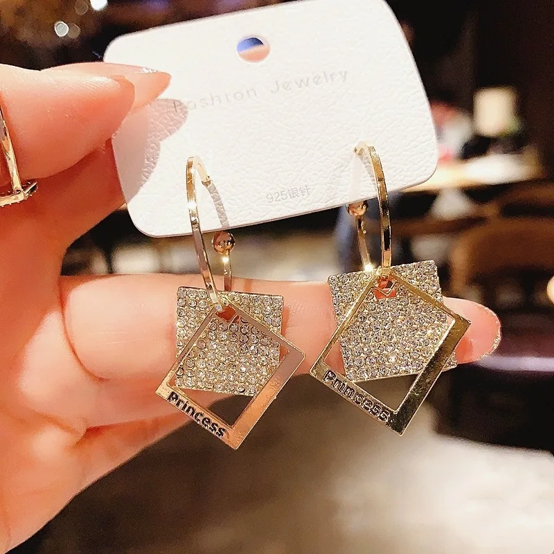 

South Korea Dongdaemun fashion geometric full diamond square earrings temperament net red hollow box earrings female