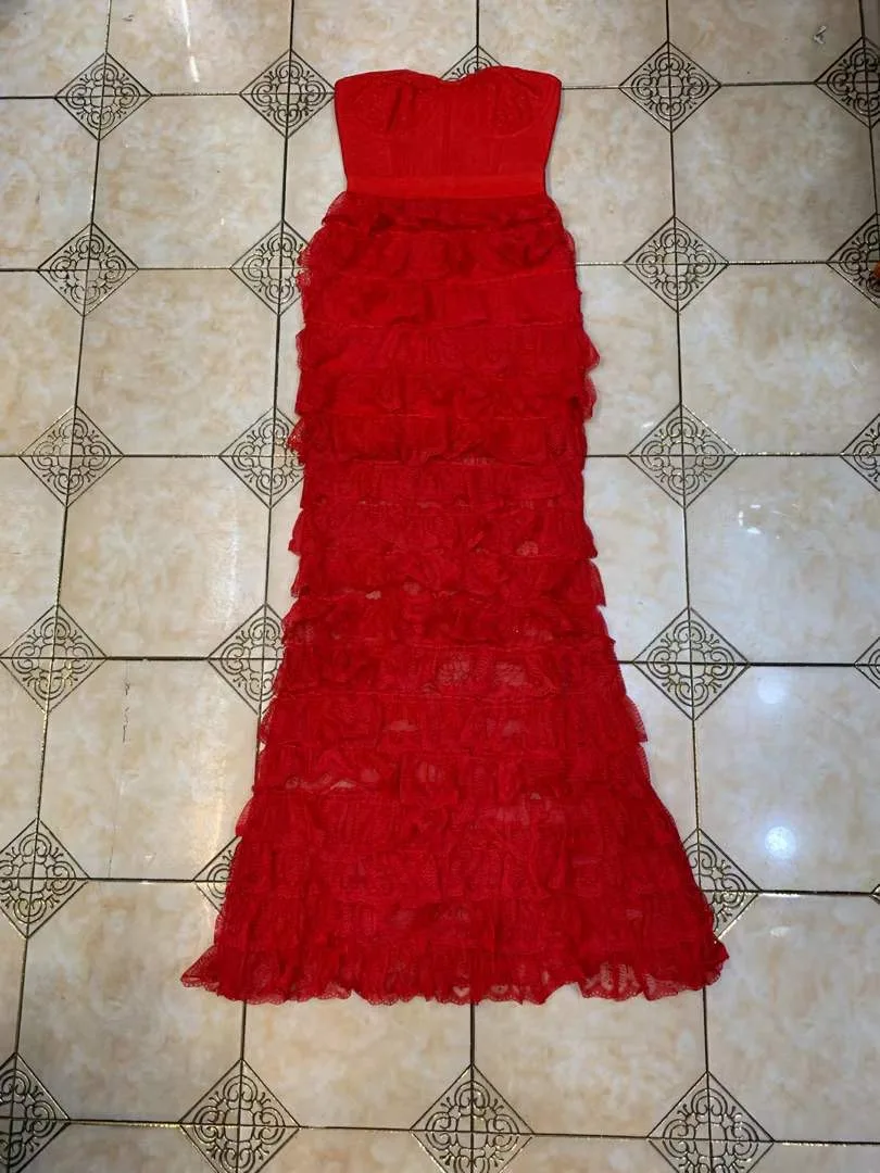 

Top Quality 2021 Winter Women Sexy Strapless Ruffles Maxi Long Red Bodycon Bandage Dress Elegant Celebrity Evening Party Dress