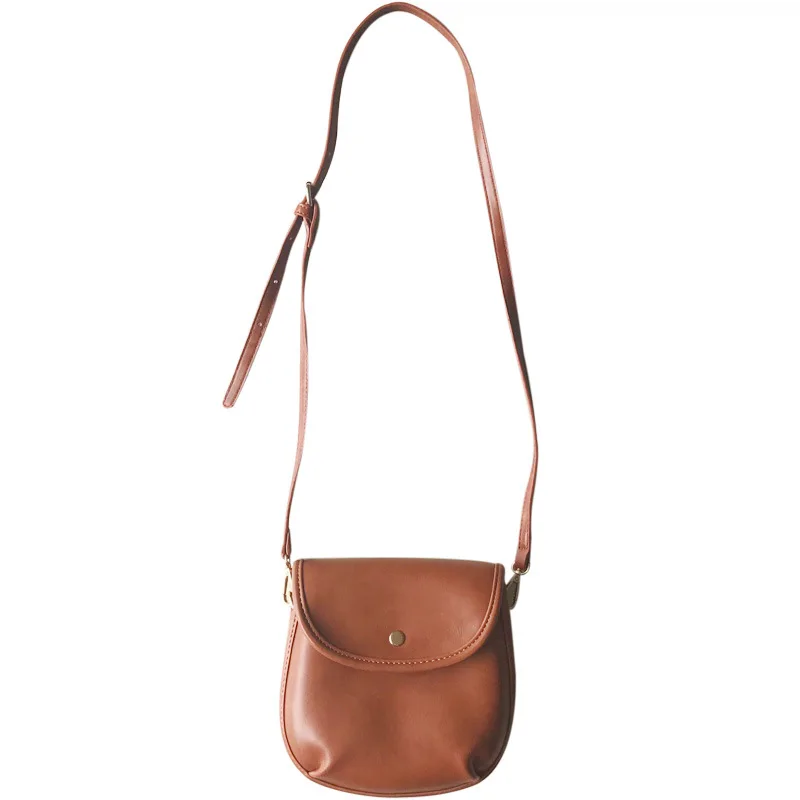 

2021 shoulder bag messenger bag small square bag spring and autumn cute casual temperament flip handbag