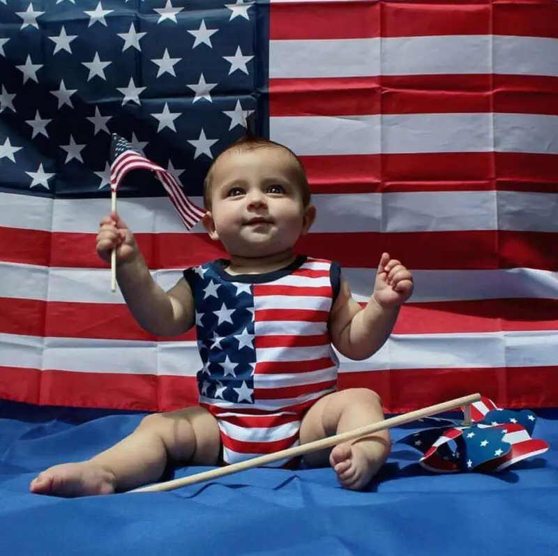 Одежда без рукавов для маленьких девочек и мальчиков Модный комбинезон в красную