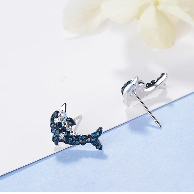 Аксессуары из серебра ювелирные изделия в виде дельфинов пробы с синим