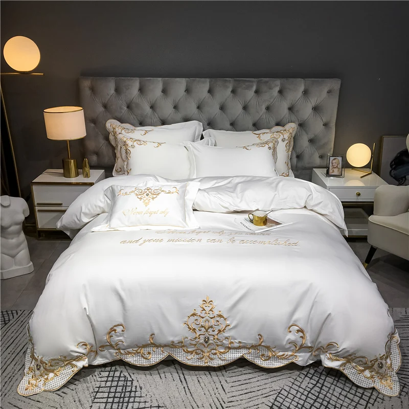 2020 Luxury Egypt Cotton Classic Bedding Set Gold Embroidery Duvet Cover Set Bed Flat Sheet Pillowcases Queen King Size 4Pcs