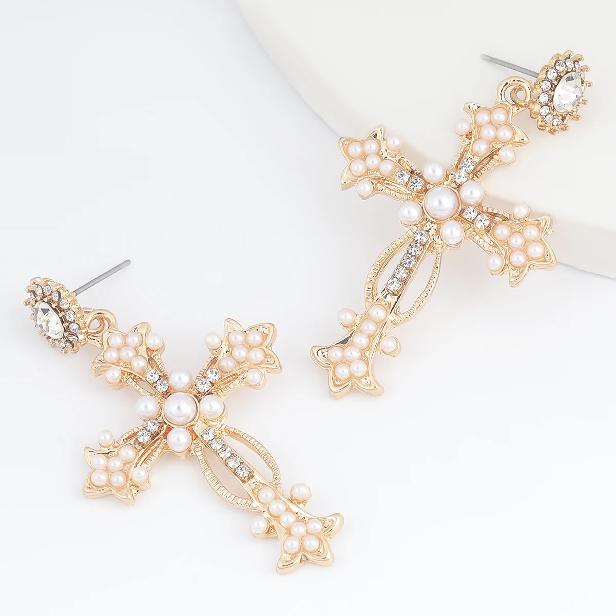 

JIJIAWENHUA Fashion Lady Rhinestone Imitation Pearl Cross Earrings Jewelry Declaration Banquet Dress Fashion Accessories