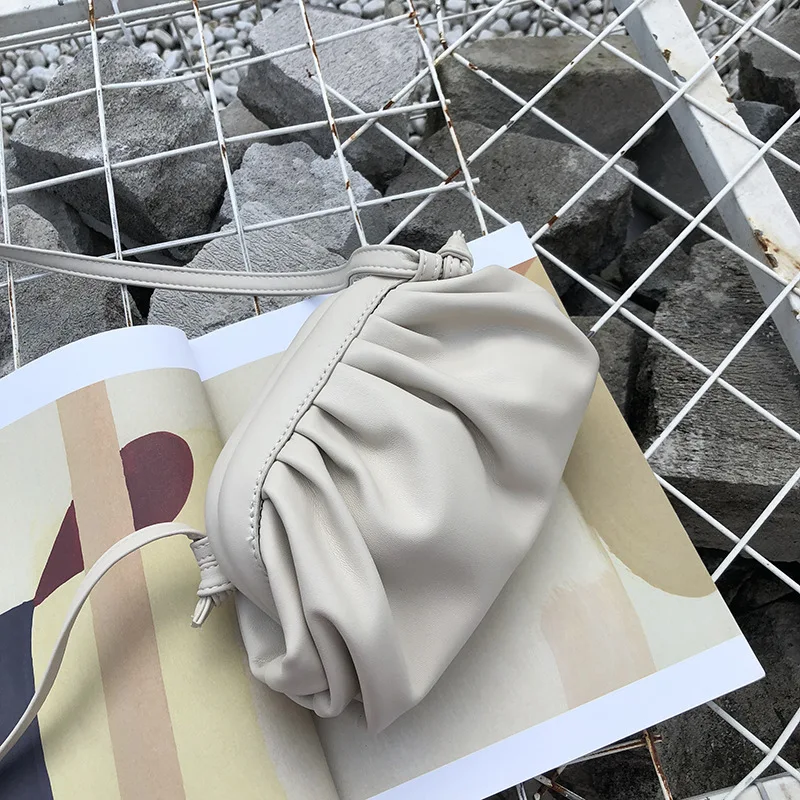 Облачная сумка мягкий кожаный кошелек женская на одно плечо сумка-мессенджер