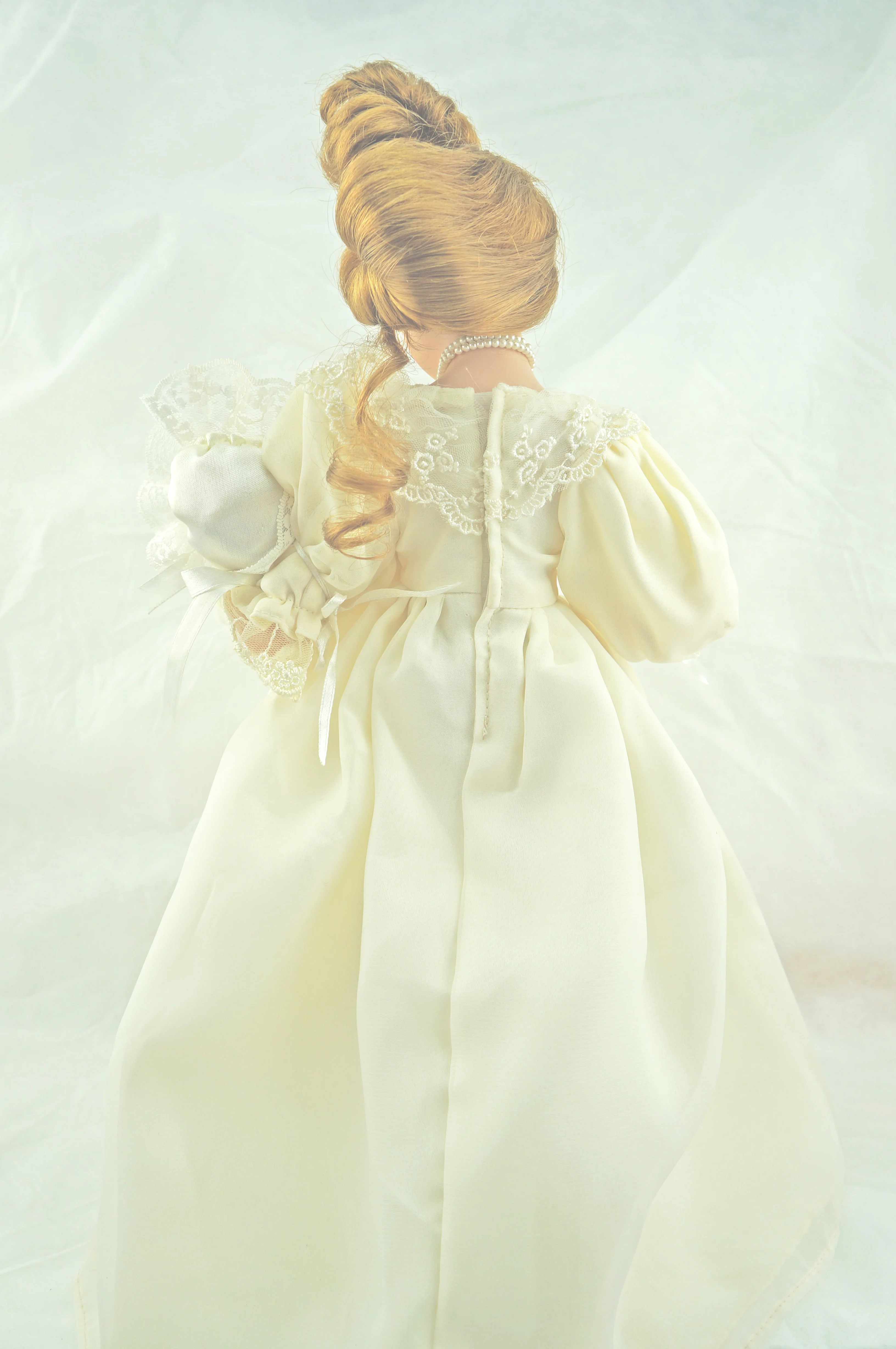 Новое коллекционное женское бежевое платье Cosette реалистичные косички фарфоровая