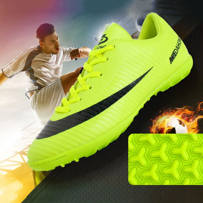 2020 Soccer Shoes Professional Football Boots Suferfly Cheap Futsal Sock Cleats Training Sport Sneakers Zapatos De Futbol Child