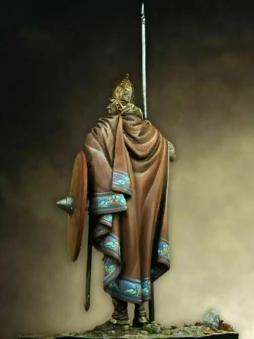 1/24 Scale Unpainted Resin Figure Frank Warrior GK figure | Model Building Kits