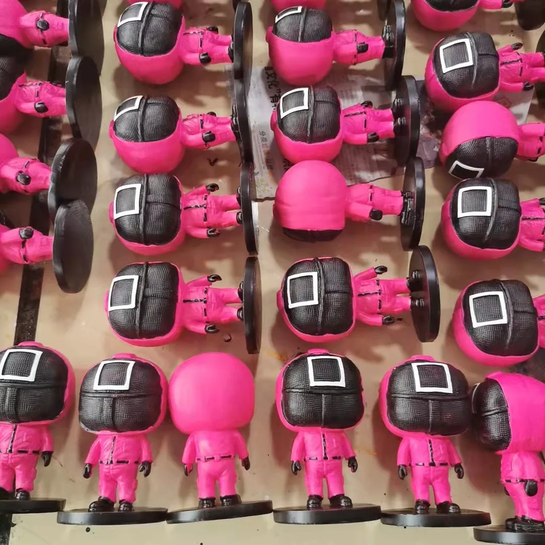 

Корейская игра кальмар маскированный человек резиновая кукла ручной работы эмалированная Кукла коллекционная модель орнамента